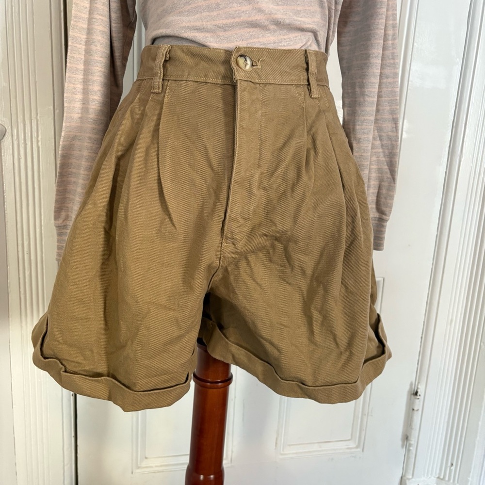 Moda International High Waist Tan Shorts, women’s 27 waist, excellent condition